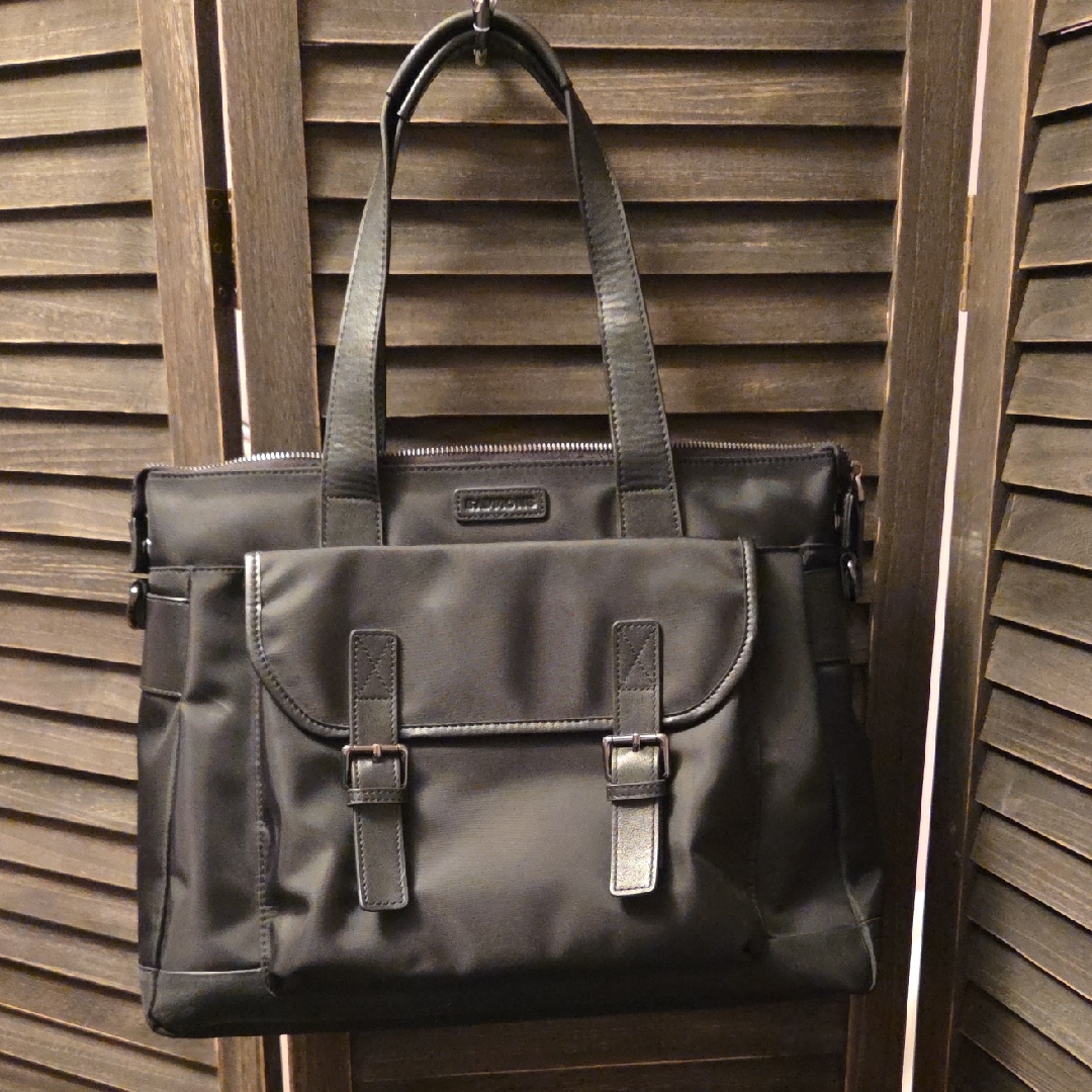 Sammons Black Women Briefcase Tote/Purse With Front Buckle Pocket